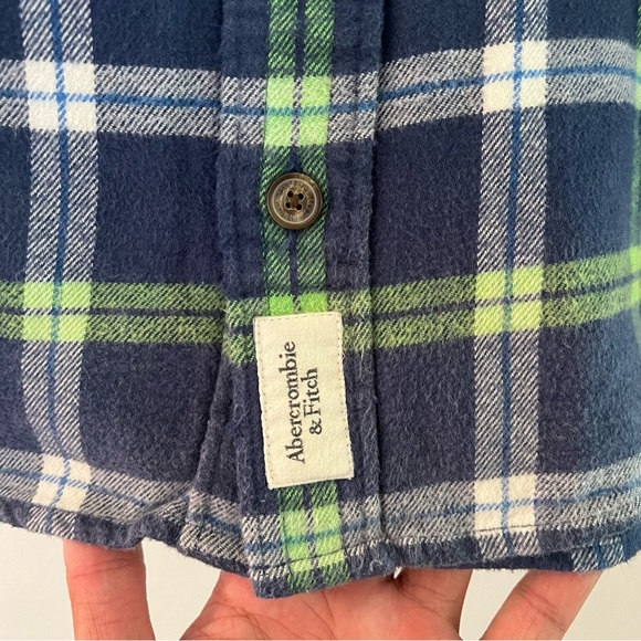 Brand new Abercrombie & Fitch flannel shirt - Picture 5 of 6
